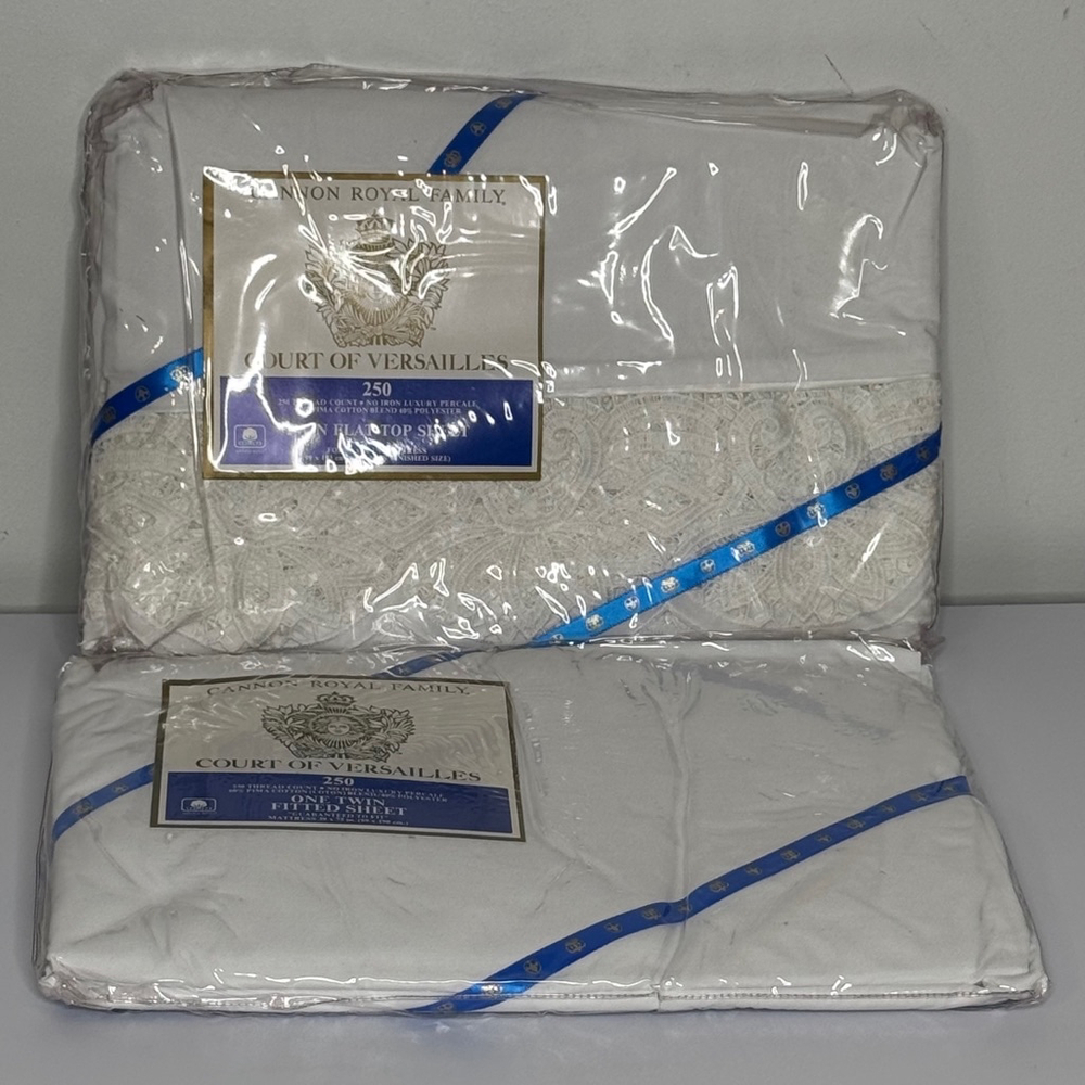 Vintage Cannon Royal Family Court of Versailles Twin 250 Thread Count Sheet Set